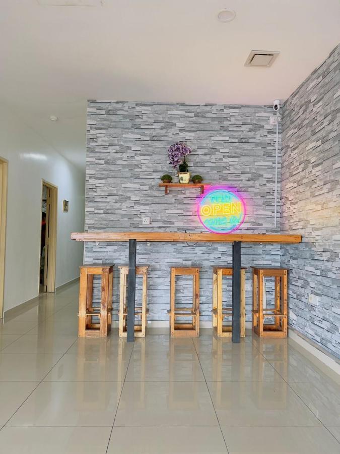Noor Hotel Kangar Bagian luar foto