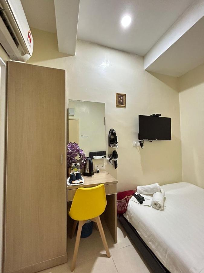 Noor Hotel Kangar Bagian luar foto